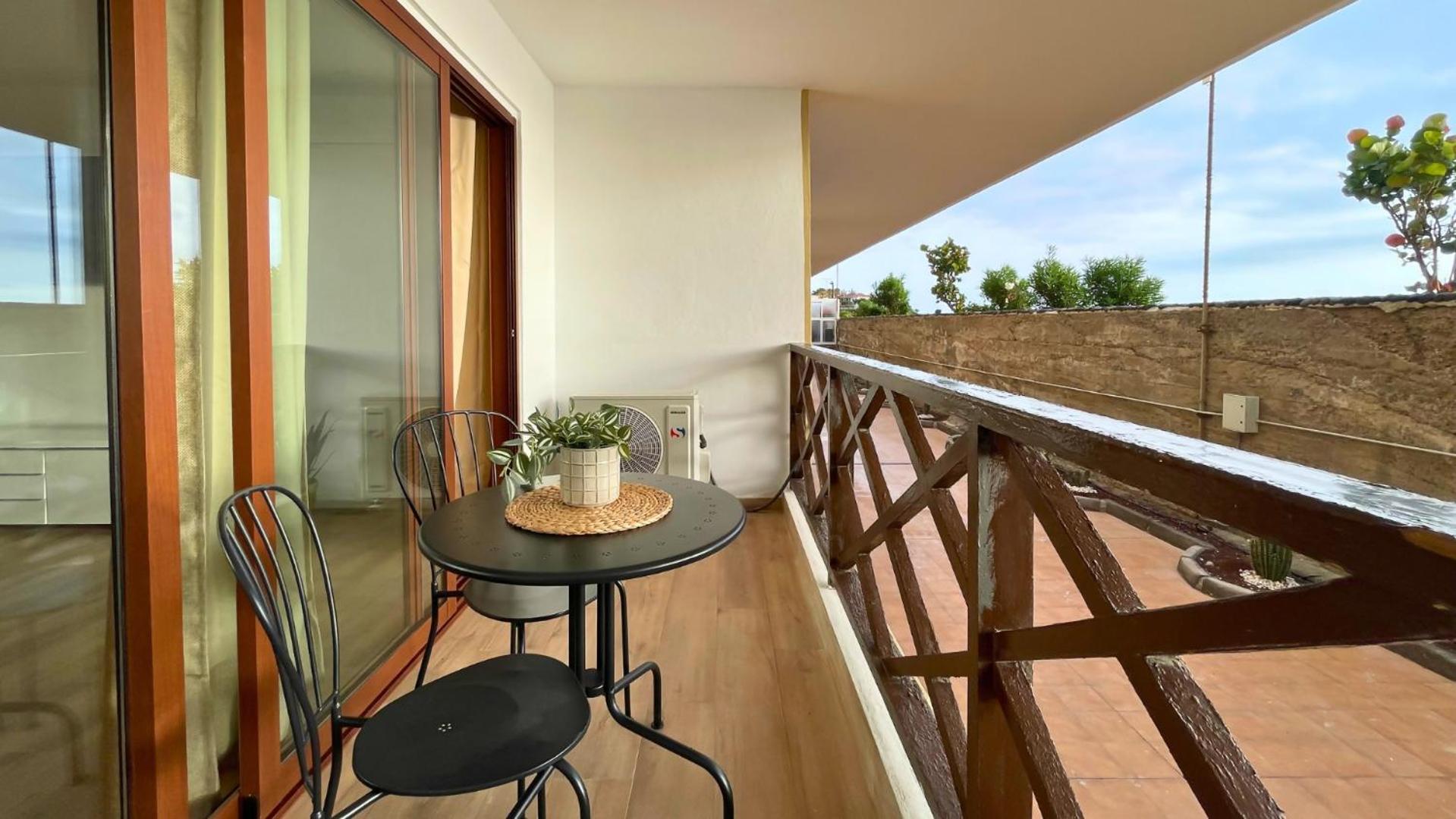 Apartment Markethome Neptuno Front 1bdr *
